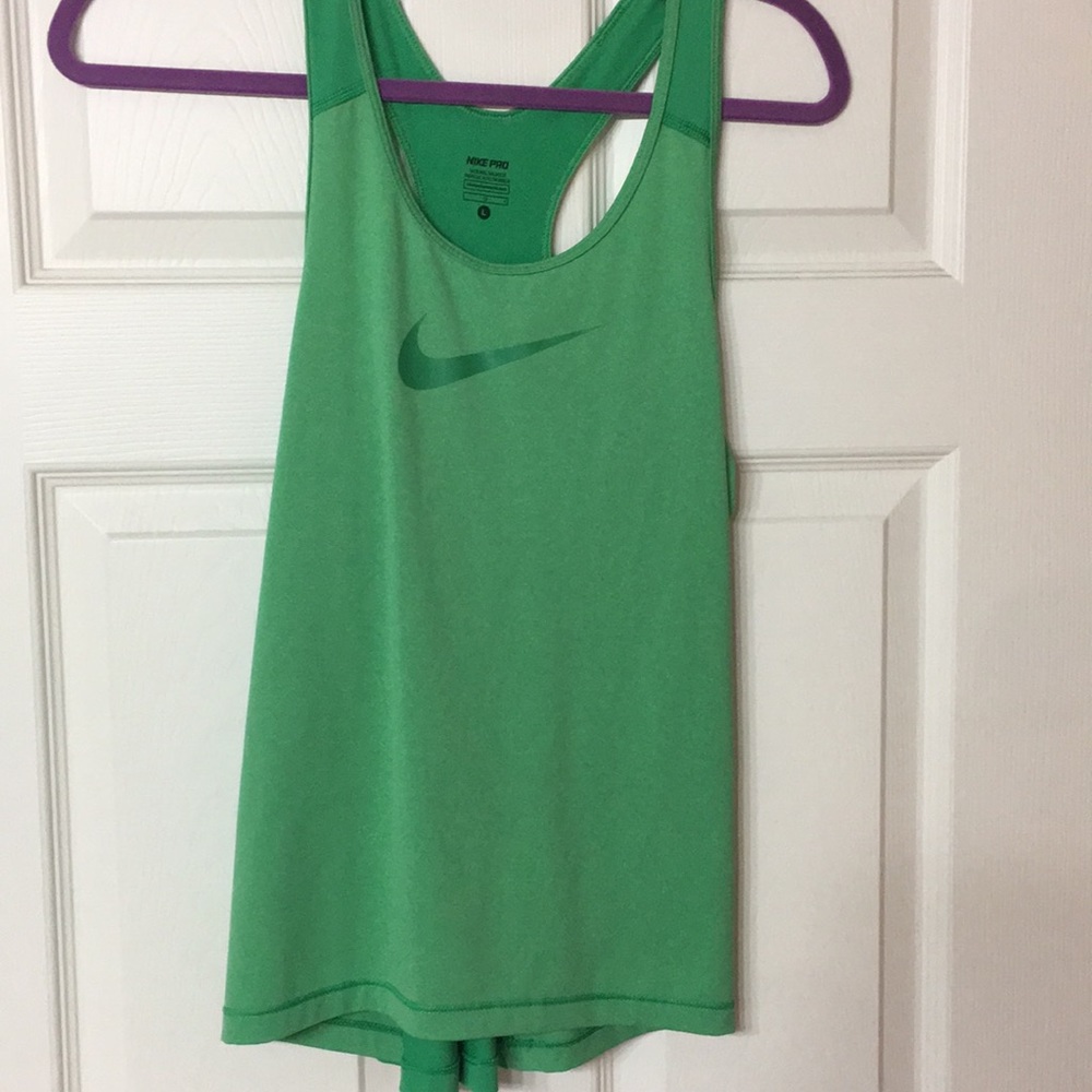Nike Dry Fit Workout Top!